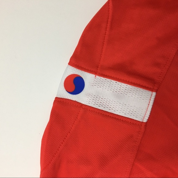Nike South Korea 2018 Home Jersey National Team - Picture 10 of 11